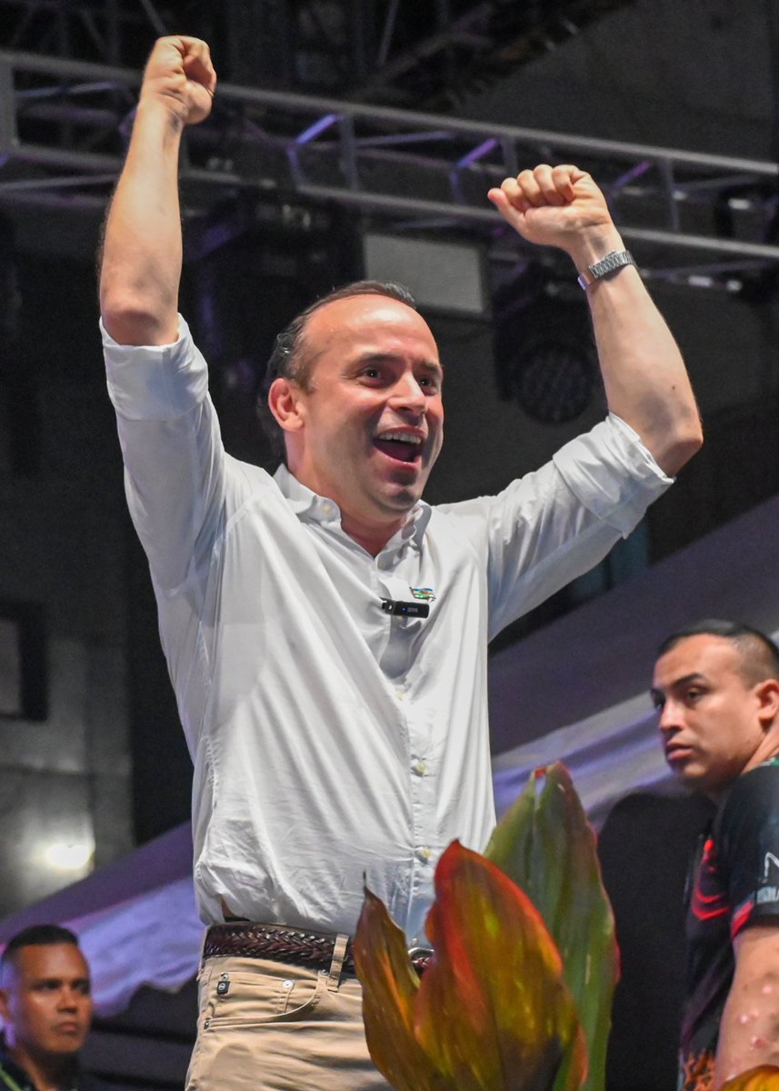 AlcaldiaDeCali's tweet photo. Tu cara cuando Cali hace la mejor #COP de la historia. 🫶🏼🥹 https://t.co/d6tIwZJM06