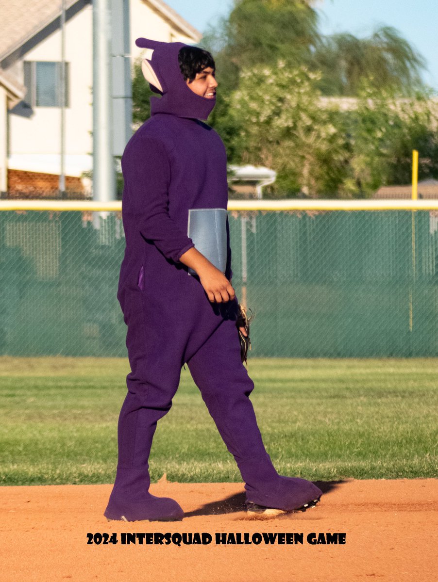 More pics from the Halloween game!