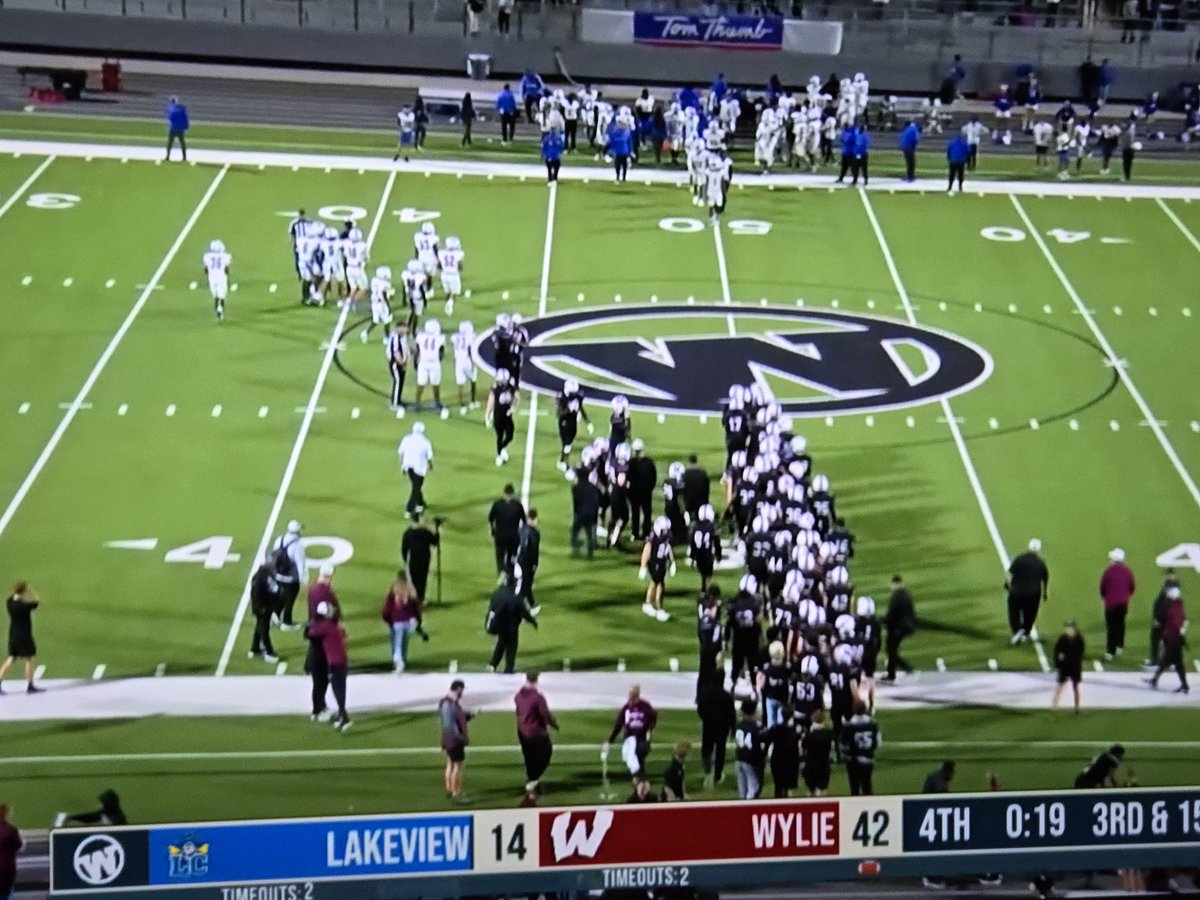 PappyCmoney's tweet photo. Wylie wins 42-14 behind Daylon Gordon's FIVE rushing TDs! 😮 As we've said ALL year on Wylie Football Weekly, there's a reason why this sophomore had an SMU offer in hand before ever taking a varsity snap! 😁 #HumanCheatCode #AHMO #NDNR @DaylonG2027 @ProfessorDiggs https://t.co/RmgnlsvoYE