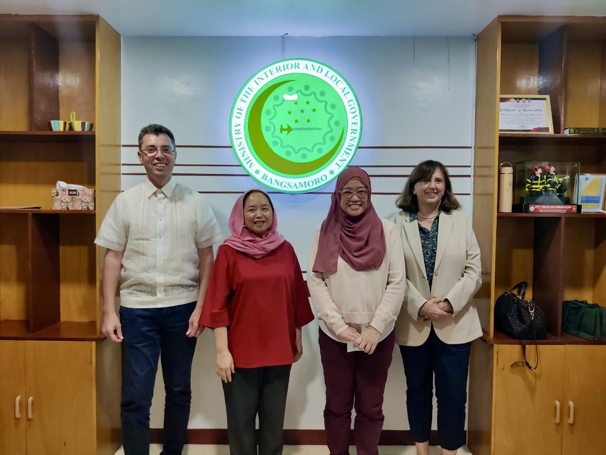 EUAmbPH's tweet image. Dinner with the Bangsamoro Transition Authority to discuss ongoing peace efforts. The EU supports the BTA in fostering lasting #Mindanao #PeaceProcess