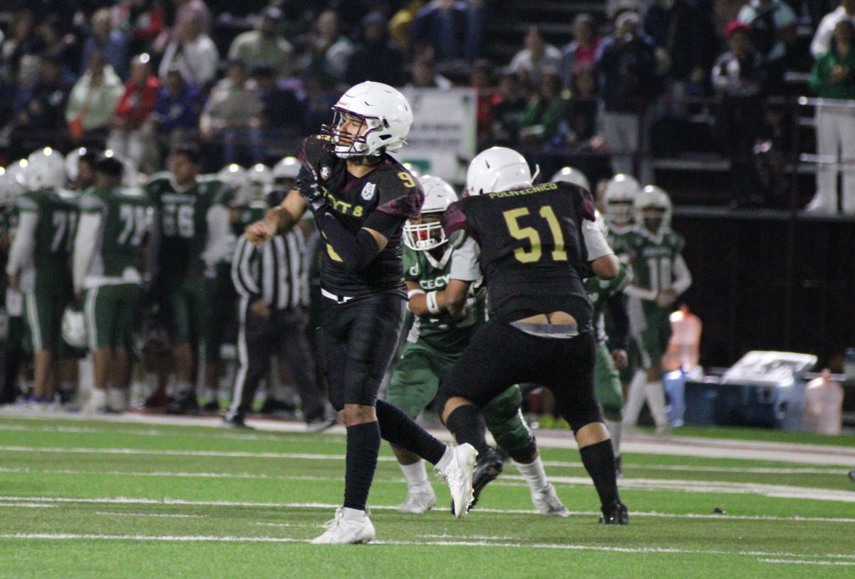 ipndeportes's tweet photo. #Intramuros 2024🍁🏈
Marcador final
#Sioux @Cecyt8B 2️⃣1️⃣ 🆚️
#Cheyennes @CECyT2Oficial 0️⃣8️⃣
#PasiónYVictoriaIPN❤️ https://t.co/NDSqzB5BKj