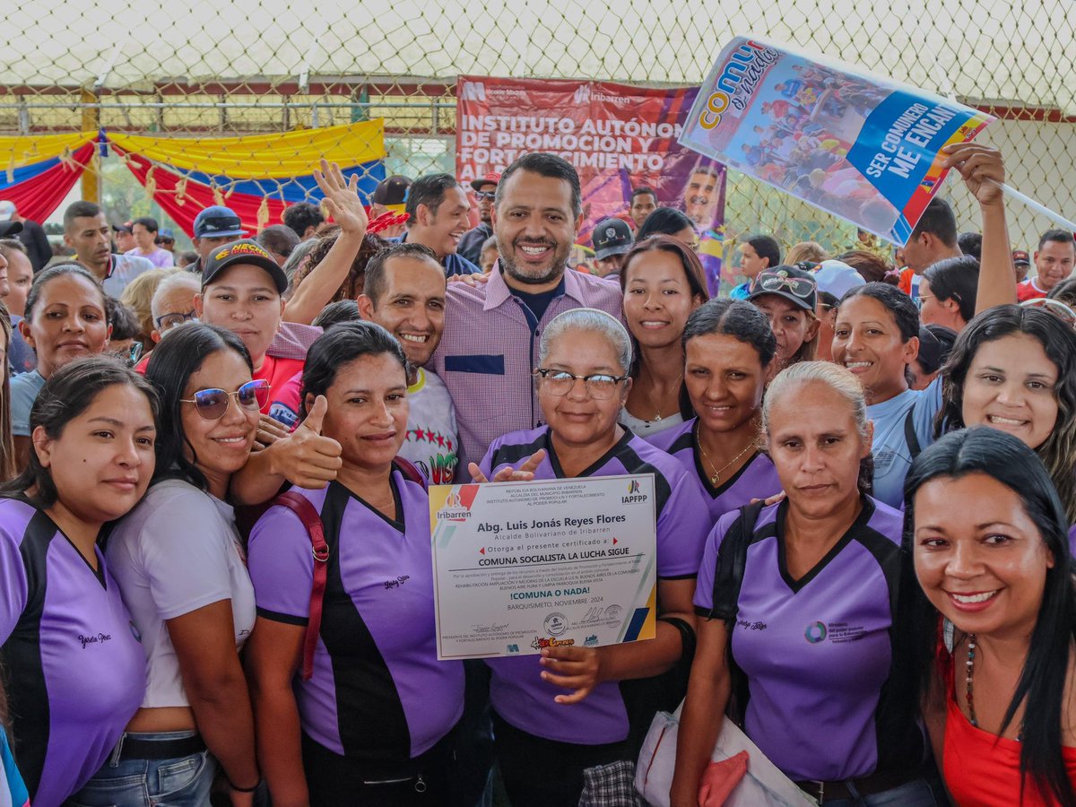 Cumpliendo con las orientaciones de nuestro Presidente <a href="/NicolasMaduro/">Nicolás Maduro</a> y el compromiso que adquirimos recientemente de realizar un acto semanal de transferencia de recursos a consejos comunales y comunas; hoy nos fuimos a la comunidad Simón Rodríguez en la Parroquia Concepción