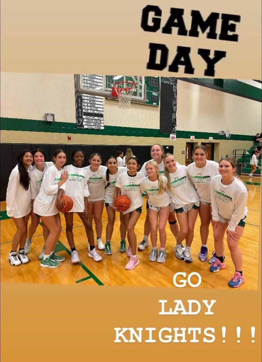 GigiReddinger's tweet photo. First HS basketball game! Win!! Go clear Falls Lady Knights! Thank you Coach Graves and Coach German!!! 💚⚔️🖤🏀
#cfhs #ladyknightsbasketball #freshmansquad #inmybasketballera #gmoney #defygravity #walktalltalksmallplayball #swoosh https://t.co/OctAxK7ykX