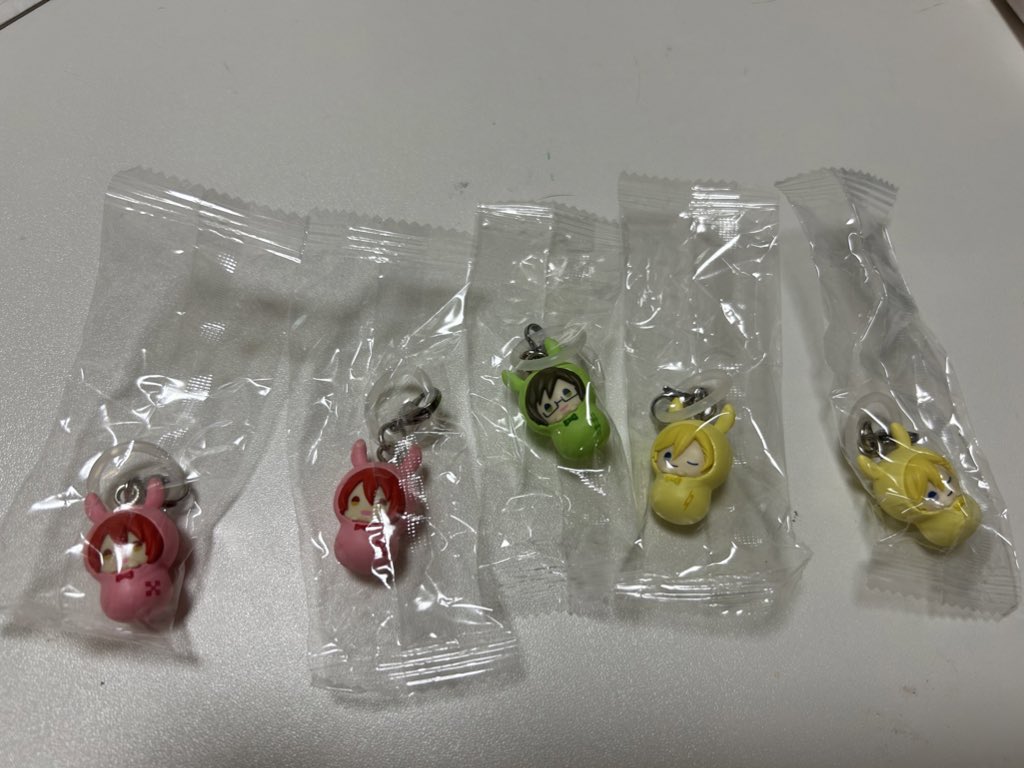 v_rwjl's tweet photo. 【交換】
アイドリッシュセブン アイナナ 
めじるしチャーム めじるしアクセサリー

譲：陸 大和 ナギ

求：環

郵送希望です📮
お気軽にお声掛けください！ https://t.co/Qs4upEBgUG