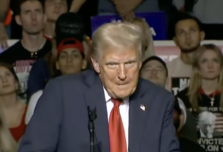 kelsientaggart's tweet photo. Donald Trump forgets he's on camera during his video presentation and seemingly adjusts his dentures. https://t.co/QgsihIJ9jN