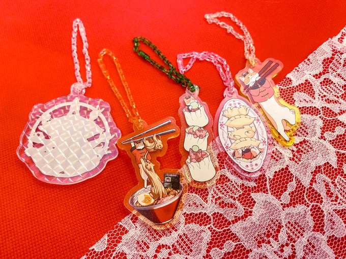 にゃんこだらけのアクキーは人気のコーヒーを再再販いたします!中華なにゃんこのくじ引きキーホルダーにはキラキラな焦げ餃子神シールが入っているかも!? 