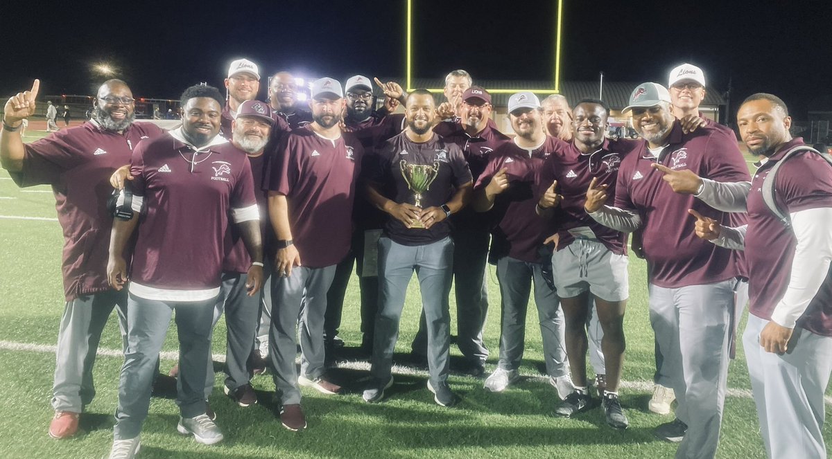 These MEN invest a lot of time, effort, and love into these kids and our community! Proud of them! 

Region Champs in a tough Region 3AAAA!