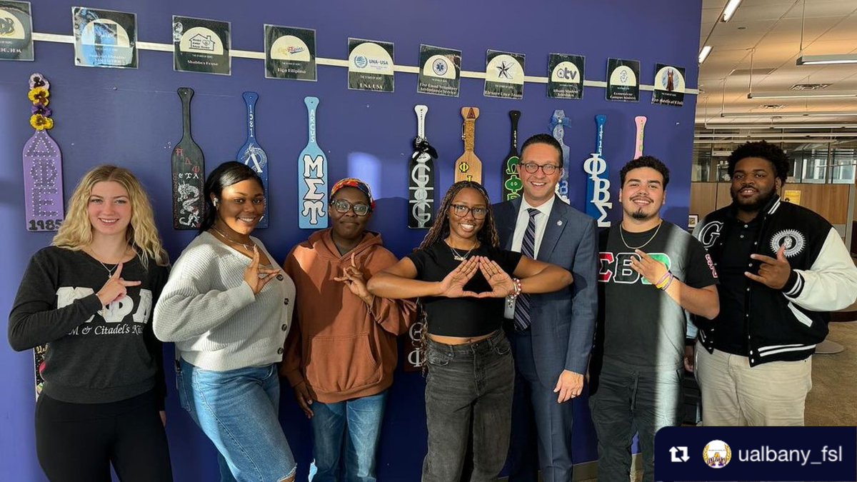 Mike Christakis tweet media