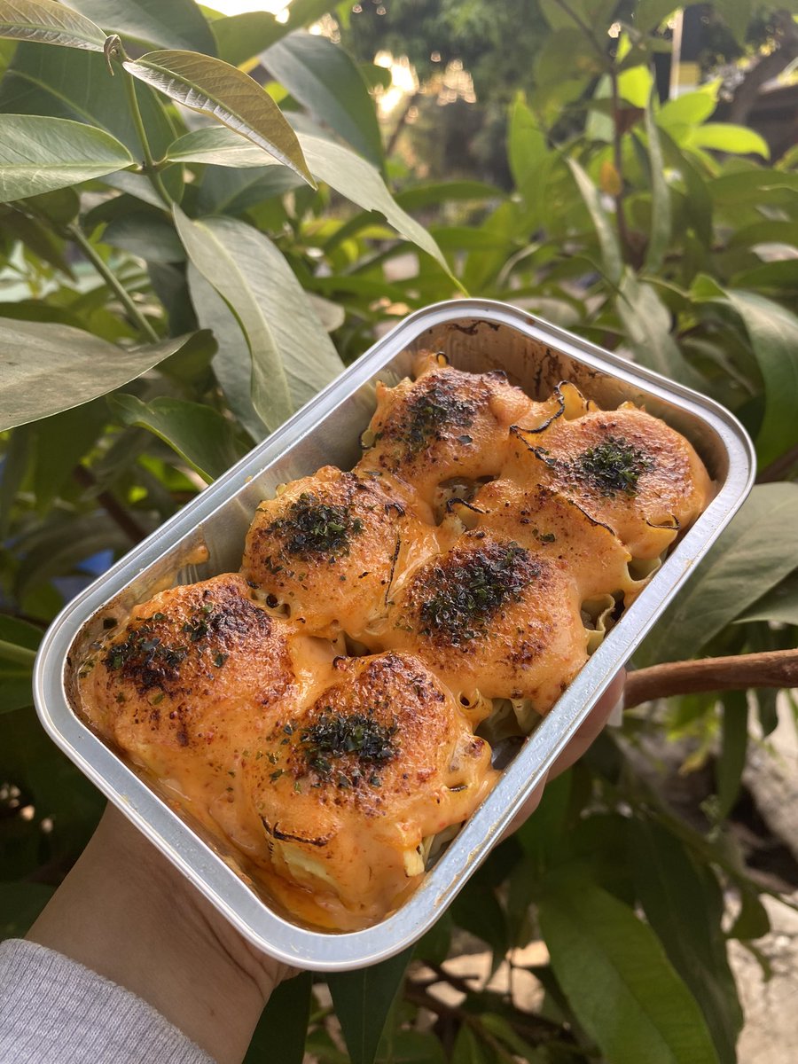 acaxxxs's tweet photo. gais kalo aku jual dimsum mentai 28k udh free chili oil kemahalan gak??? karna dimsumnya full daging &amp; saos mentainya pk mentaiko&amp;tobiko 🥹 frozennya ak jual 28k jg tp isi 10pcs https://t.co/ijH9NQg1dl
