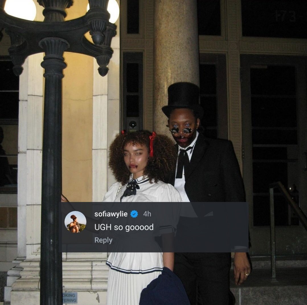 Sofia Wylie commented on Whitney Peak's Instagram Post dressed as Interview With The Vampire's Claudia for Halloween 👻 

📲 "UGH so gooood"