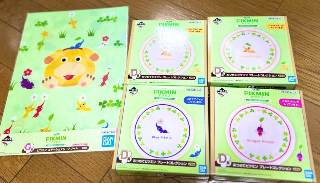 A_D_Conan's tweet photo. 【交換・譲渡】
ピクミン　一番くじ

《譲》

D賞：青、黄、ピンク
E賞：氷、羽
F賞：赤、黄、紫、白
G賞：クリアファイル、メモ

《求》

A賞：オッチン フェイスクッション
B賞：ブランケット
C賞：小物入れ
E賞：巾着

定価＋送料

お気軽にご連絡ください🌱 https://t.co/5N76ghoRvk