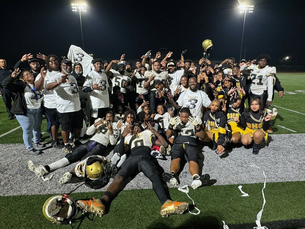 Men lie, Women lie numbers don't!!! 3 peat, back to back to back! No weapon formed against US shall prosper!!! PARKWAY VILLAGE ⚔️ Proud of these guys winning 7 in a row!!!

#Region 8-3A Champs  2022, 2023, 2024