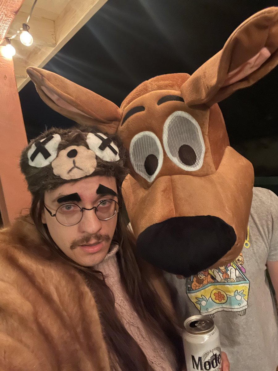 natetella's tweet photo. Me and my boy Scoob https://t.co/qnYrffF1gy