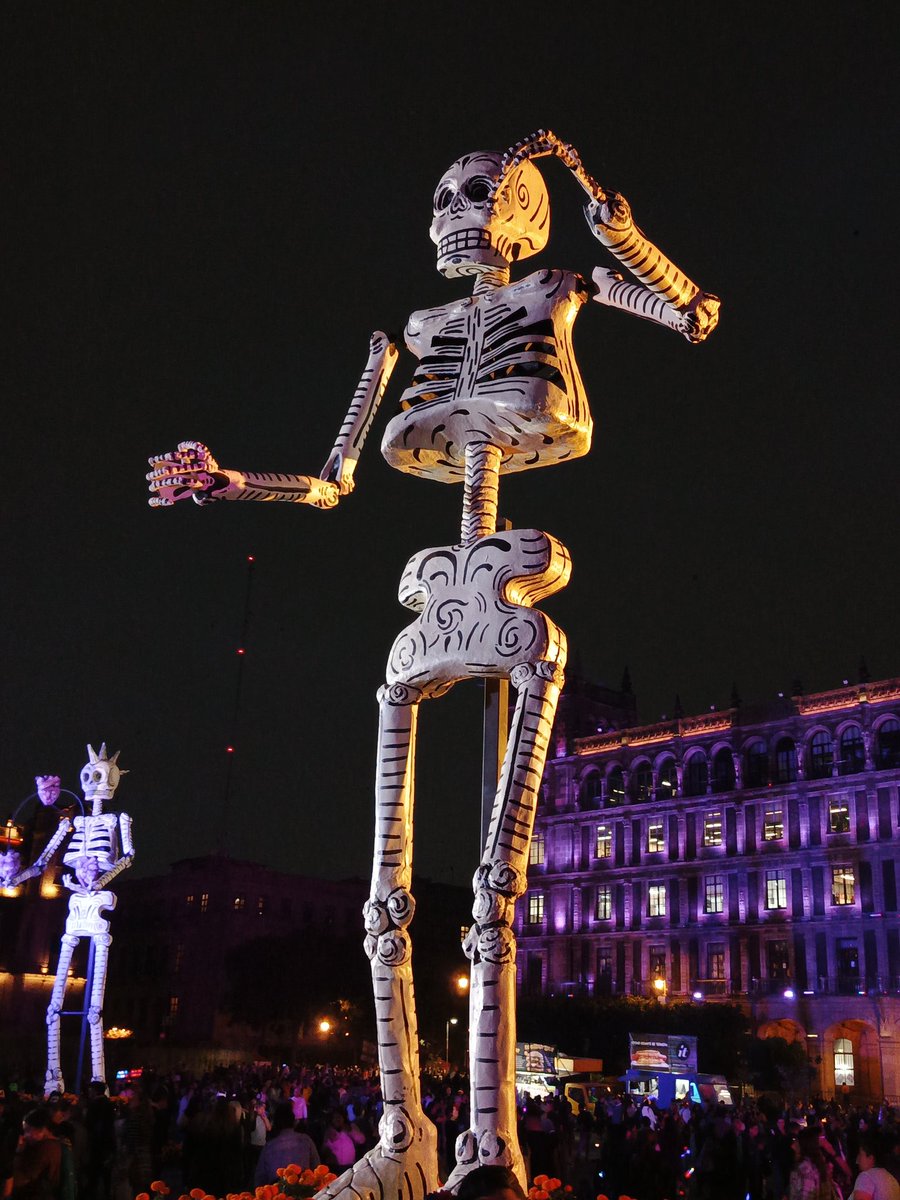 mninoticias's tweet photo. Noche #DiaDeMuertosInfinix @InfinixMexico #Note40Pro https://t.co/sP0lB3DrYn