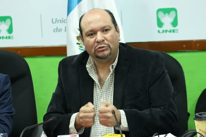 discosbeagle's tweet photo. ¿Cuántos años lleva Orlando Blanco en el congreso?

¿Qué ha hecho?

¿En que lugar está de faltas al hemiciclo sera top 3? https://t.co/F3IVsRpaXq