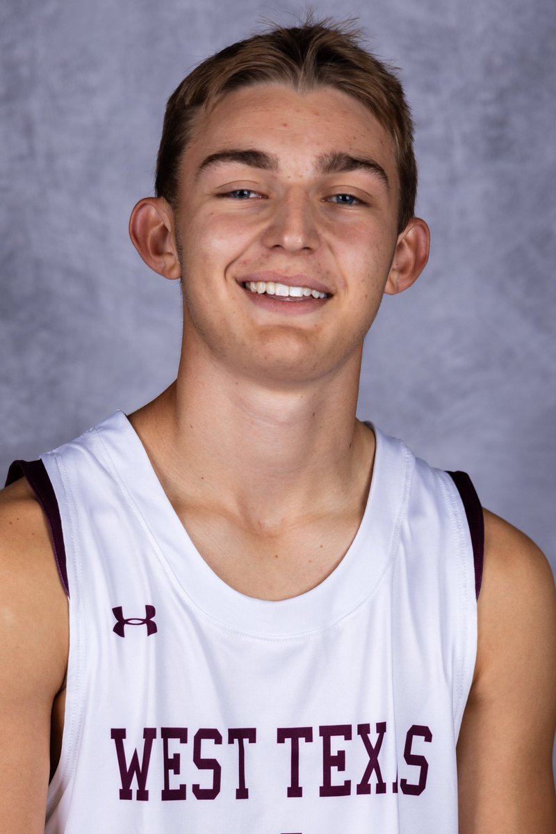 coachtombrown's tweet photo. Was just awesome to be apart of my son TJ Brown’s 1st collegiate win at WT! From Fan to Player!
#3WT 79 - #25Ferris St 65
@TJBrown2024 @WTBuffNation @WestTXD2Hoops https://t.co/3CqECxwzV7