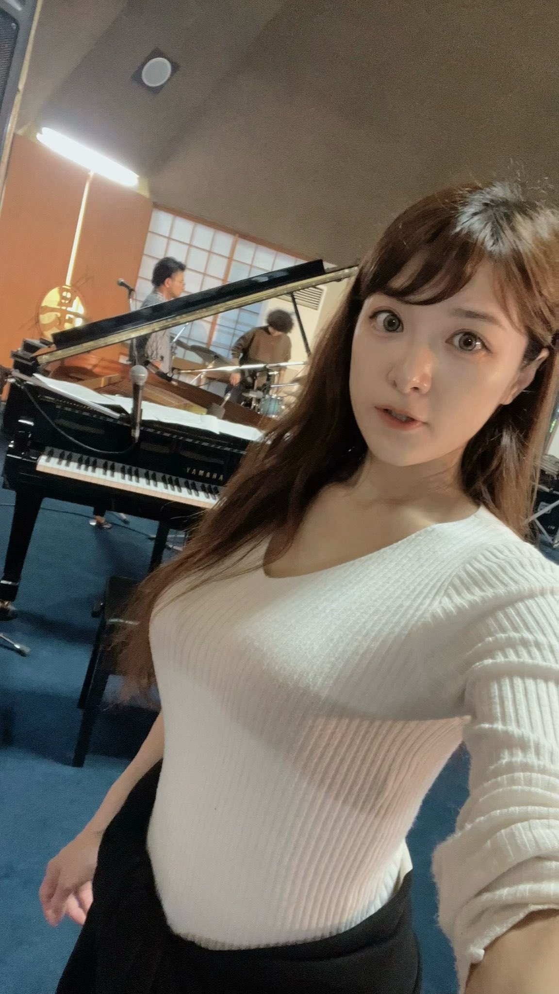 高木里代子　直筆サイン入りチェキ　グラビア　ピアニスト 高木里代子 直筆サイン入りチェキ グラビア ピアニスト （ニュー