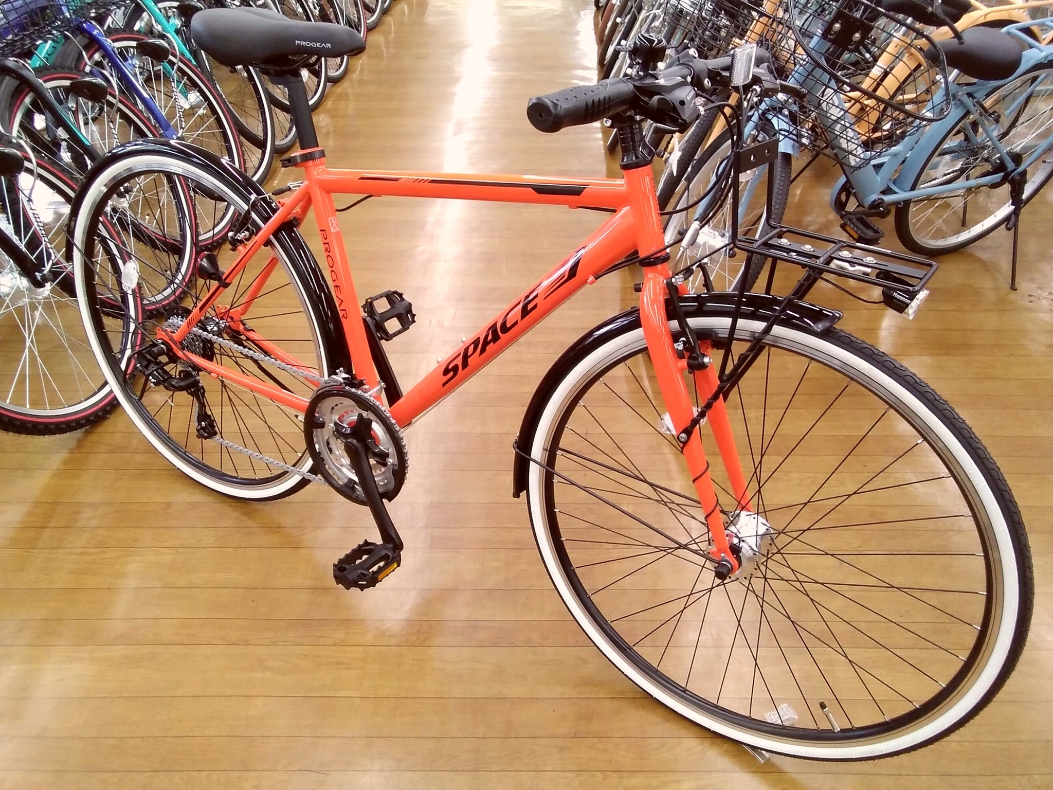 元GKのチャリ 元GKのチャリ A 50 year old bicycle remade for 2020! - YouTube