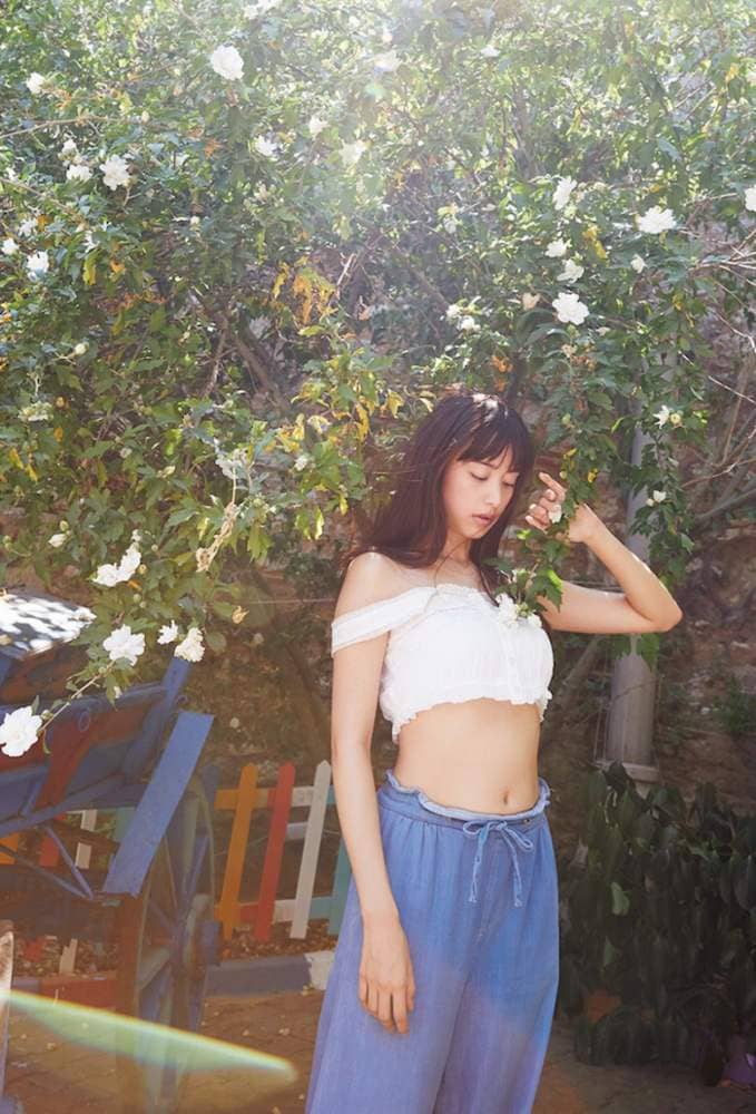 山本美月 おっぱい12