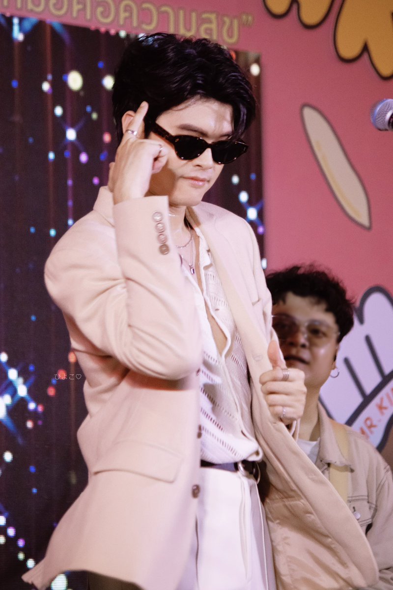 jeabjeabhiyoko's tweet photo. ปี้ว ปี้ว ปี้ววว
2024•11•01 | MEGA BANGNA
#HealthyHeartHappyHeart
#เพราะทุกมื้อคือความสุข
#NONTTANONT
#jeabisshooting https://t.co/TxhWgauE4U