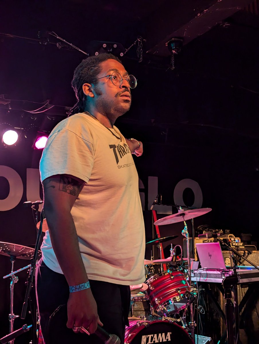 GeneralPMan1's tweet image. With @soulglophl