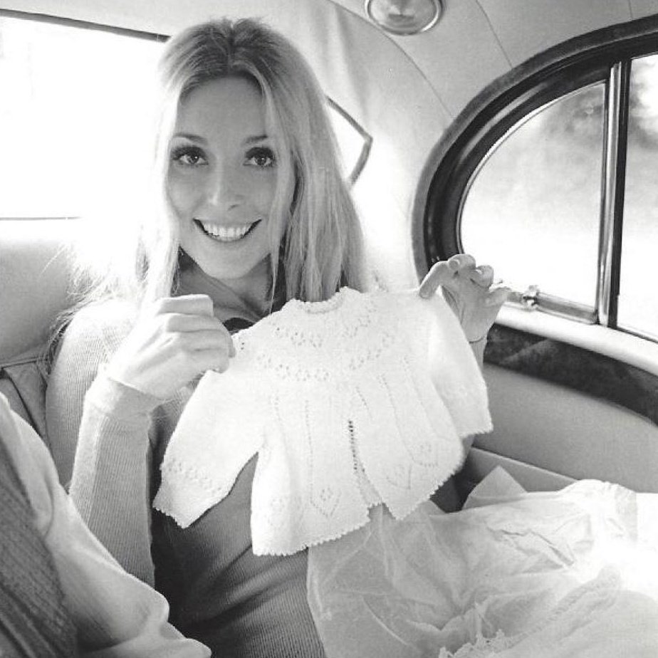 isharontate's tweet photo. i still haven't forgotten how evil this was https://t.co/8evUiExlhJ