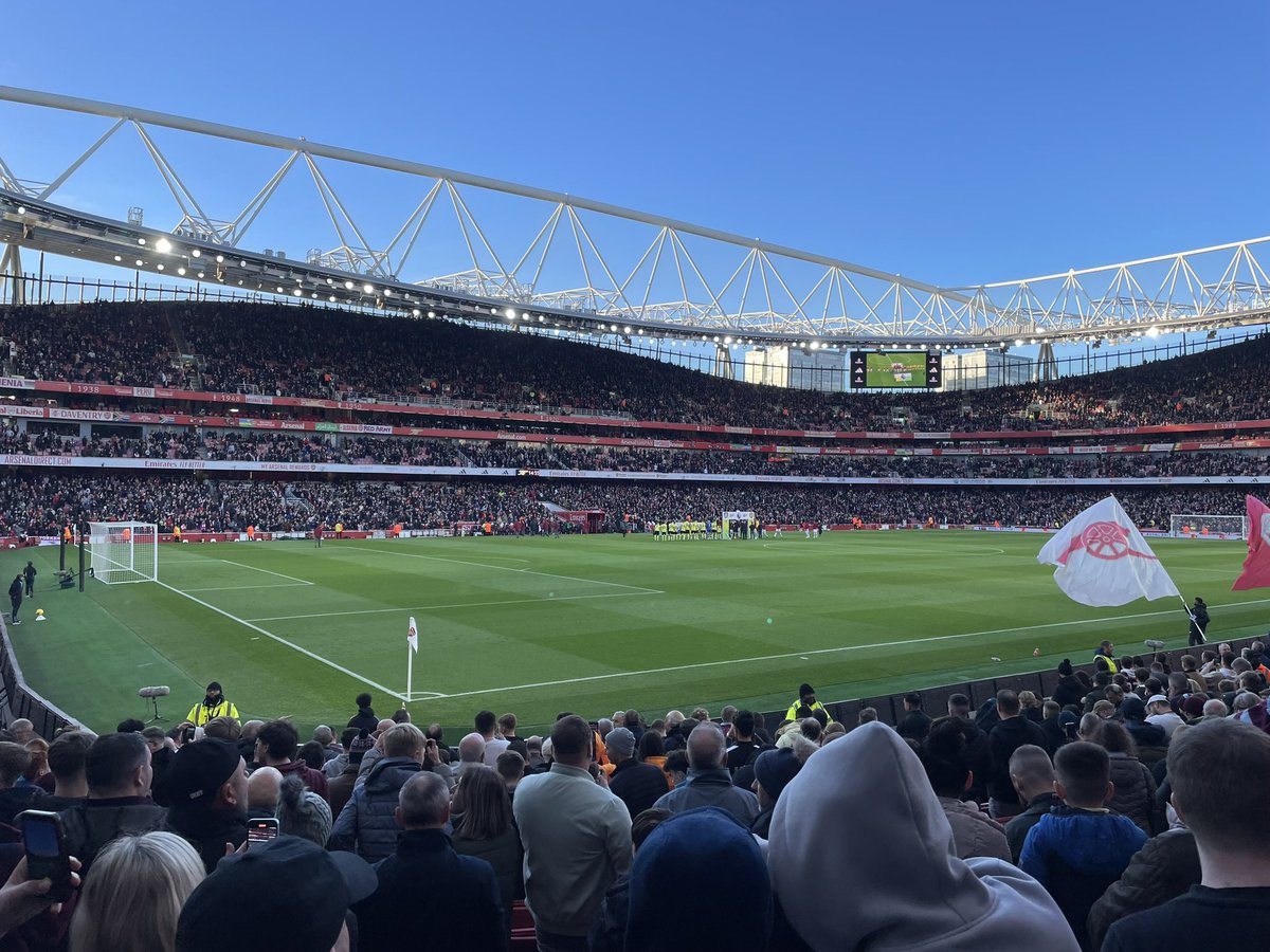 BrianEastment's tweet photo. Arsenal v Burnley 3:1 https://t.co/IqJhbqteJZ
