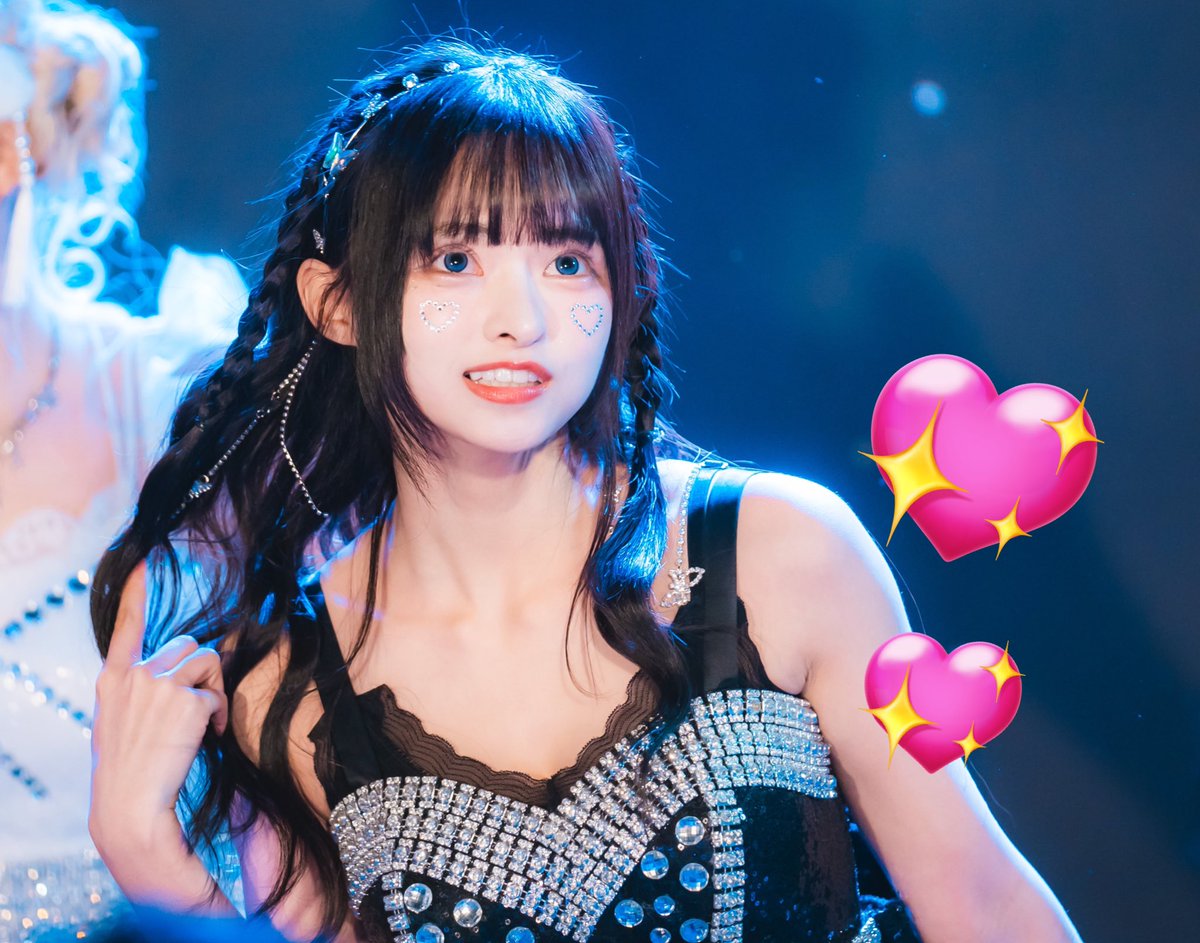 アイちゃんコスプレ好評で嬉しいです

普段は 2人の子供育てながら
#最終未来少女 としてアイドル活動してます 🫶

みんな会いに来てね🦊❤️ https://t.co/ttkuhpvRj8