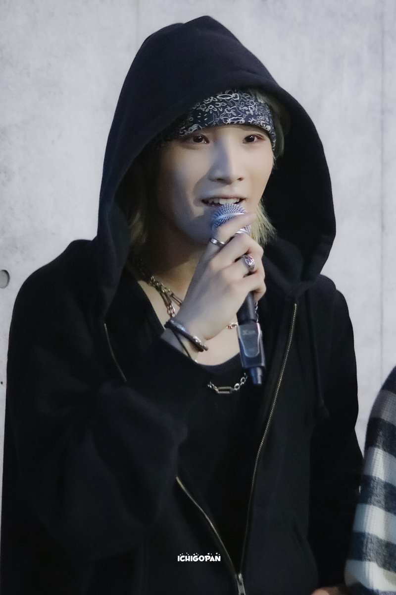 __meronyan5's tweet image. 241012 DefClass 路上ライブ 渋谷 ꔛෆ

#DefClass #WON #DefClass_won #デフクラス
@DefClass_ @dc_won38864 #イチゴパンshoT