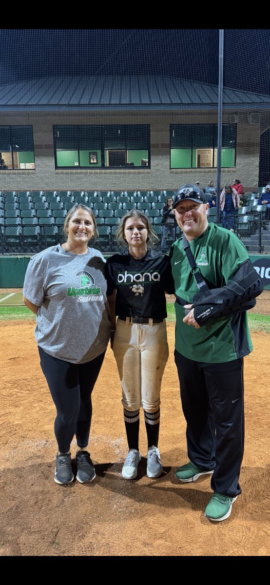 Lana Nolan tweet media