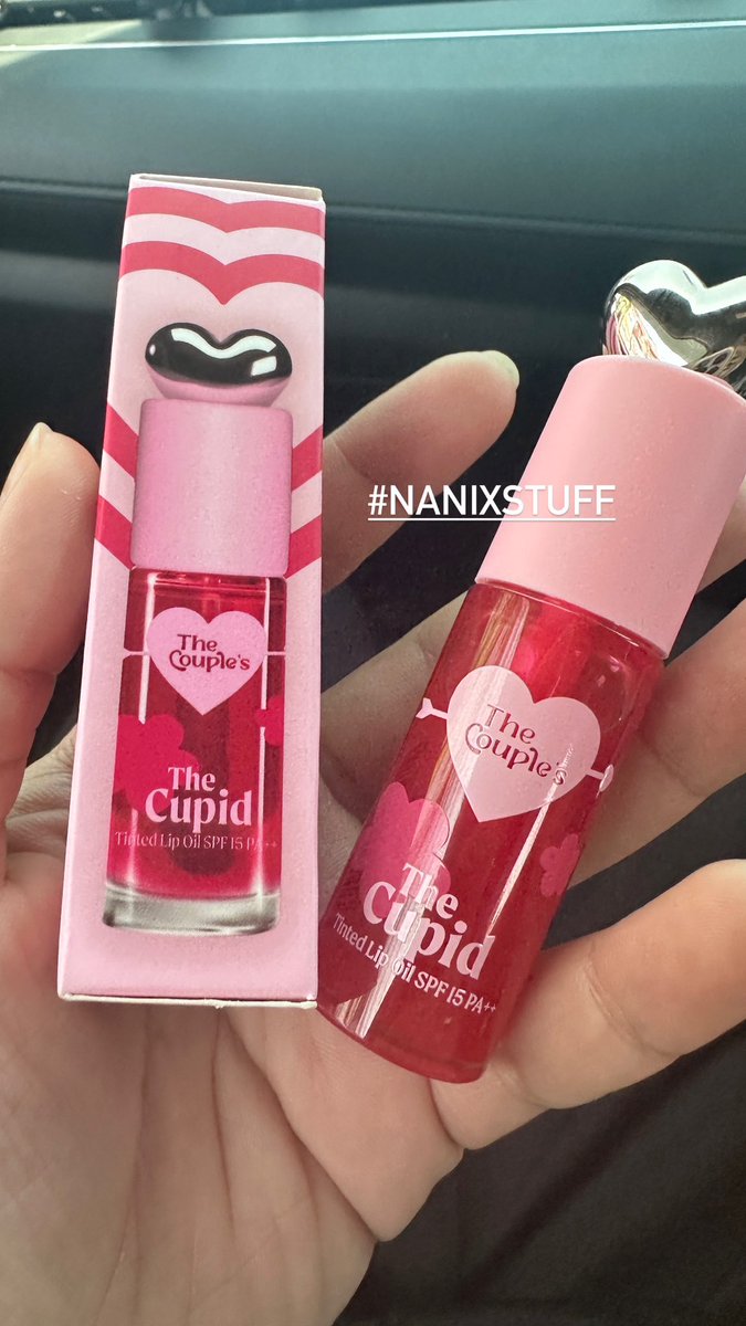 popNarisara's tweet photo. ส่งต่อลิปออยคุณโลมา
The cupid สี puppy love
แดงใสสุขภาพดี
ใช้ไป 2 ครั้ง เหลือเยอะมากกๆ
ส่งต่อ 170 รวมส่งค่ะ
#ส่งต่อเครื่องสำอาง #ส่งต่อเครื่องสำอางค์ #ส่งต่อเครื่องสำอางมือสอง #ส่งต่อลิปคุณโลมา #thecupids #ส่งต่อลิปสติก #ส่งต่อลิปคุณโรมา https://t.co/WT0pOKfhGj