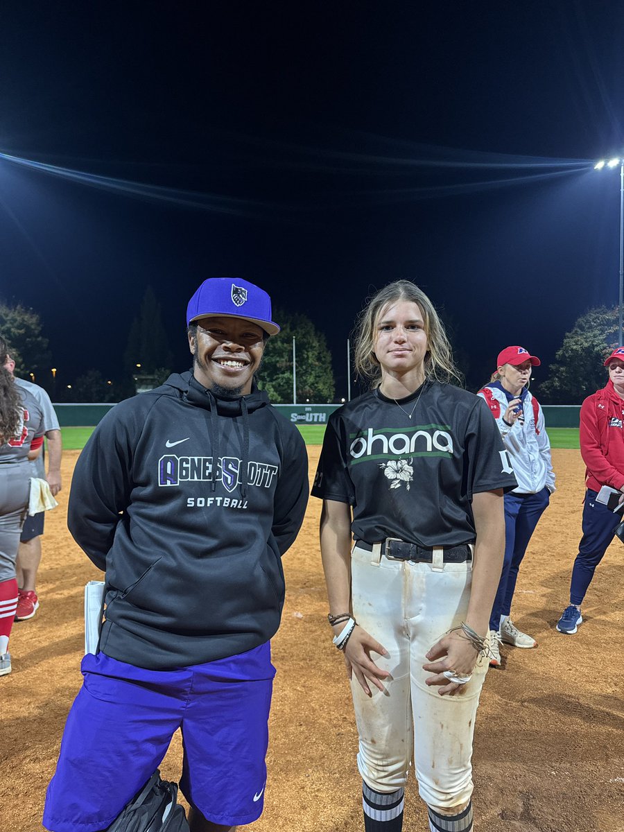 Lana Nolan tweet media