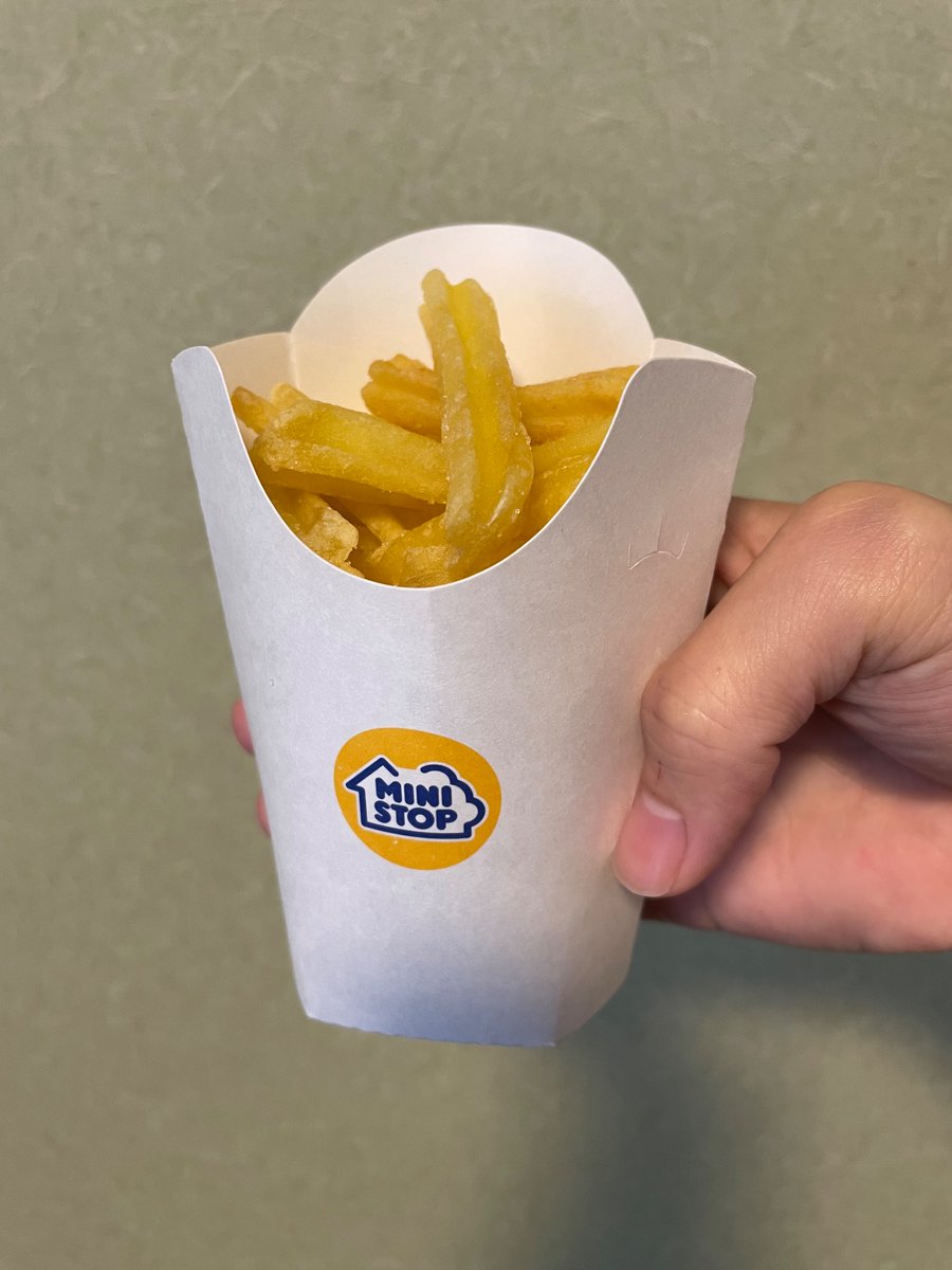 nagatomoki's tweet photo. #Xフライドポテト20周年祭 Xフライドポテト 無料券プレゼント企画！🍟11/2 14:00~15:00に@ministop_fanとハッシュタグをつけてミニストップのXフライドポテトの画像を投稿しよう！
https://t.co/r6Pnj6aZ3M https://t.co/RhmzA5r2dN