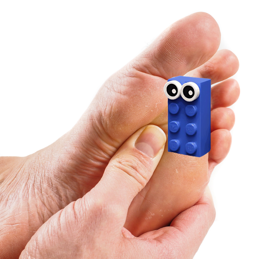 MunkenNFT's tweet photo. @tvbzify Me bruv. Just stepped on some $LEGO 😭 https://t.co/4q2dulxjTw