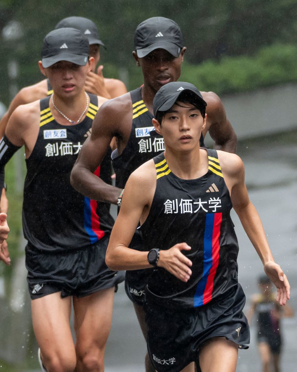 大学日本一をかけた熱き戦い。 目指すは、唯一の頂点。​ それぞれの