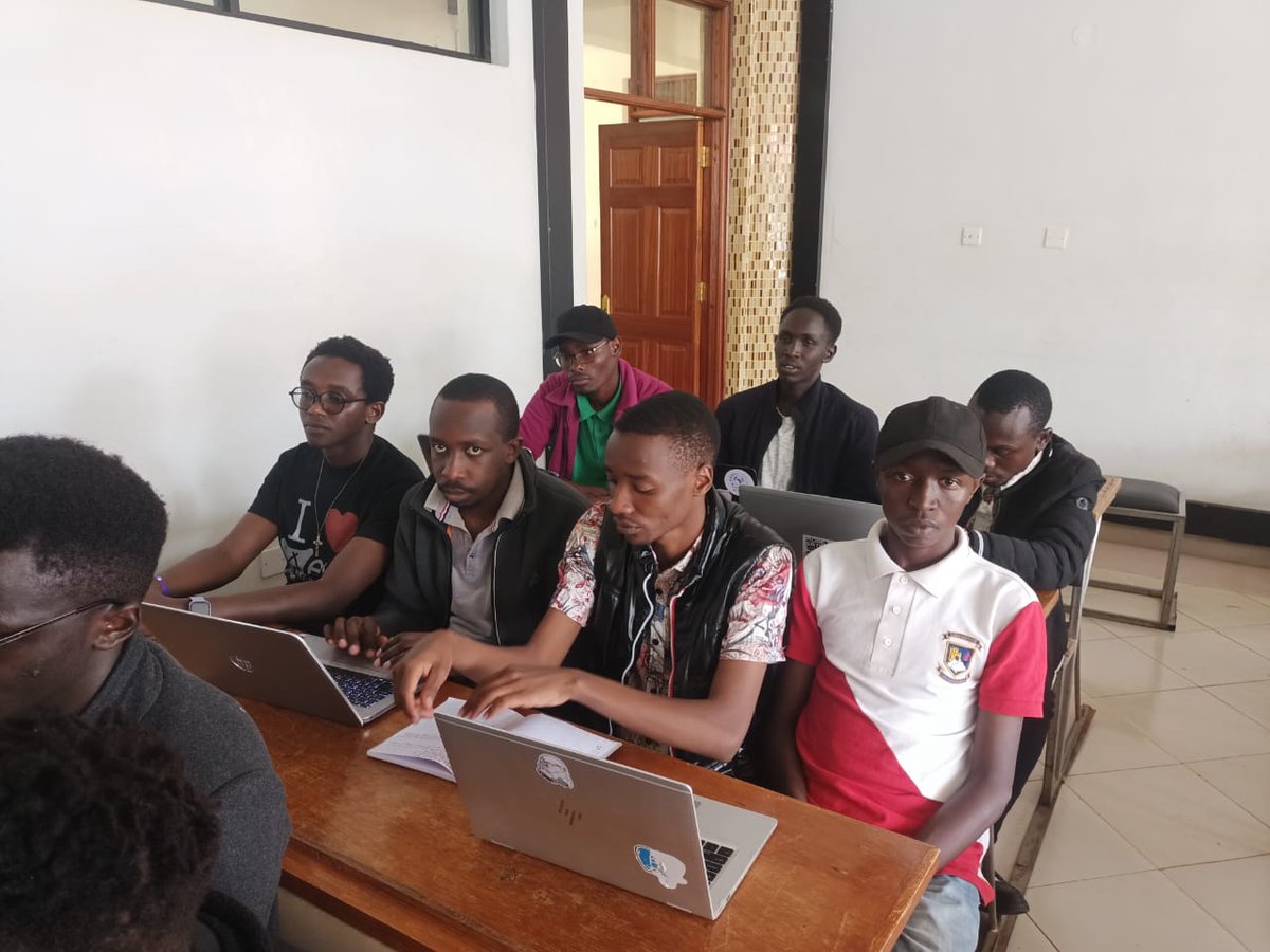 Check out the amazing moments from our live YouthMapperthon hosted by DKUT Geospatial Developers Club(gdev) at RC 15!