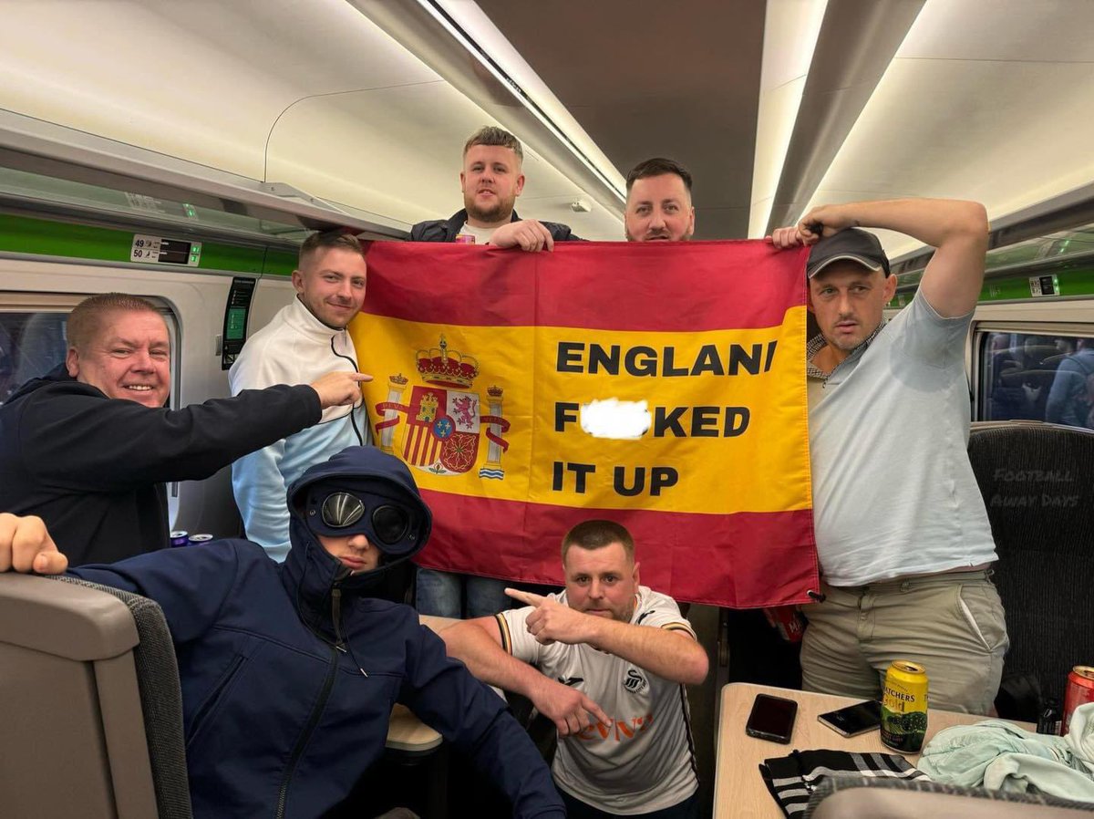 Football Away Days tweet media