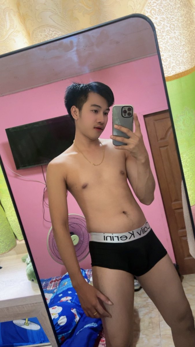 Tha52Tha522's tweet photo. มีใจก็ทักมาเลย🤪🥰❤️ #แชท #ทักทายได้ตลอด #ทักมาหน่อยค้าบบ  #เหงา https://t.co/EoaGQb1yD7