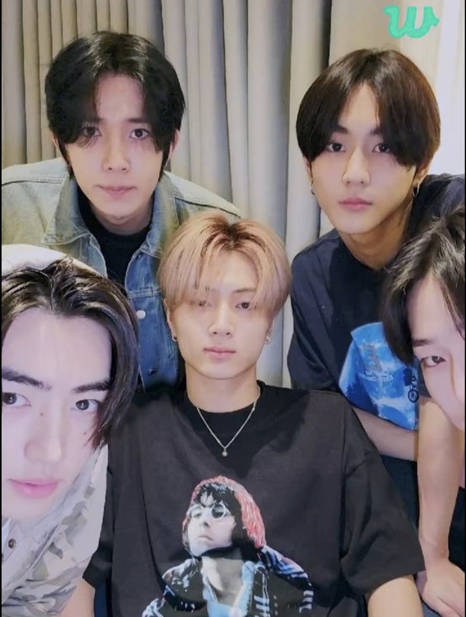 1 RT = 1 VOTE

 #enhypen #2024MAMAVOTE