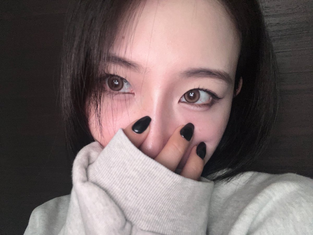 m1k1101's tweet photo. 最近のカラコン@lenssis2 のメイコーラル  ♥どんなメイクでも合わせれる！

#pr https://t.co/QaMP1gyozl