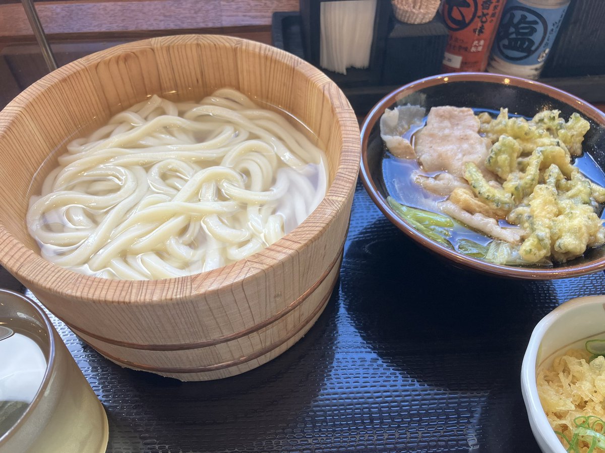 moemoemeeee's tweet image. 今日のお昼は丸亀で、例のやつ食べて来た！47全部集まるかなぁ((o(^∇^)o)) #ちえったー