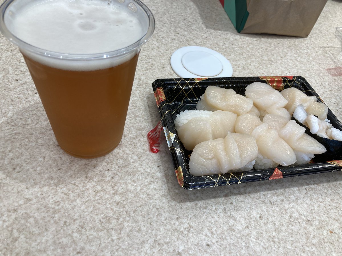 Mukanoteio's tweet photo. 連泊の醍醐味よのう… https://t.co/qUN2BbPY3D