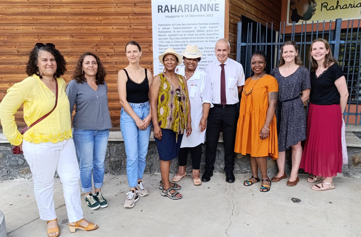 Une très belle semaine d'échanges Réunion-Afrique du Sud s'acheve! Merci à la Mission académique Maternelles, à nos partenaires &amp; à l'ambassade de France à Pretoria. 🇿🇦🇫🇷