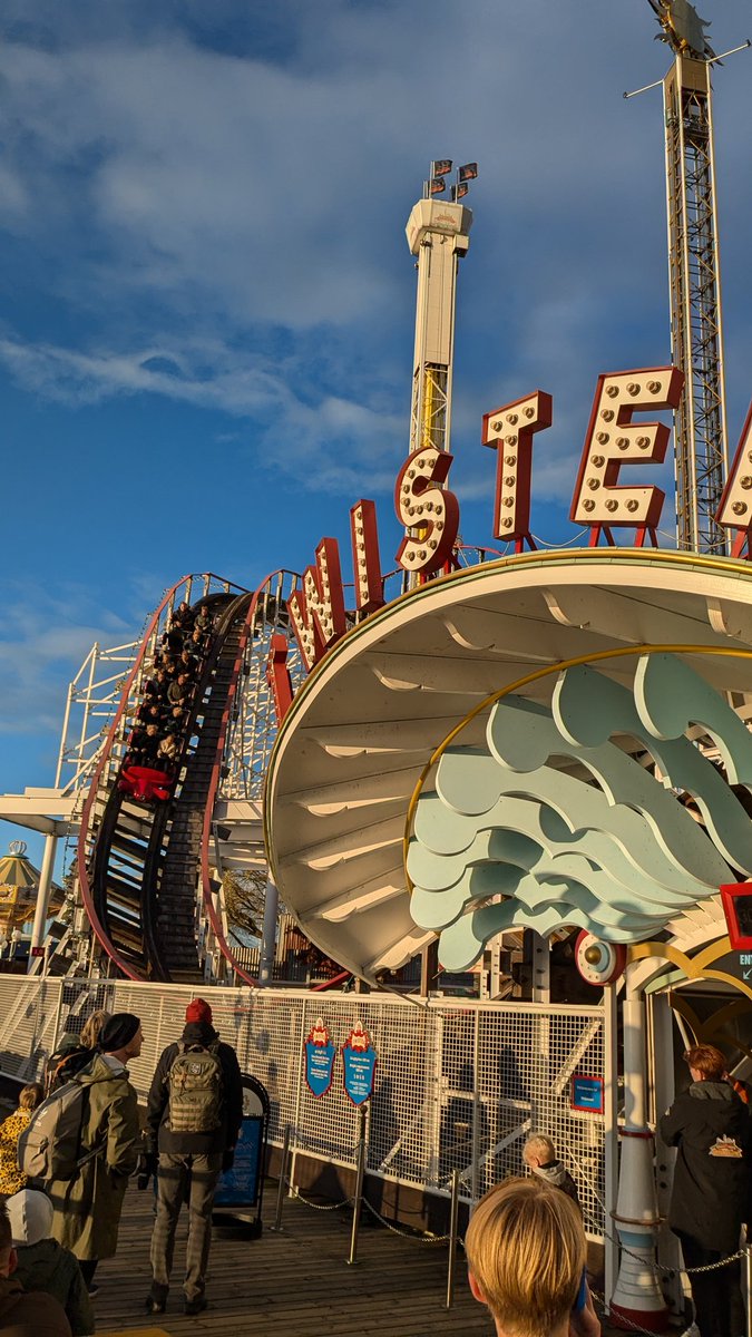 glenaallen's tweet photo. Thanks for the awesome day we had at Tivoli @gronalund, brilliant rides, food and the theming was top notch! #monster #twister #insane #vildamusen #kvasten #Frittfall we did them all 😁🎢🎡🎠✅🇸🇪🇸🇪 https://t.co/cM8DtxLWPt