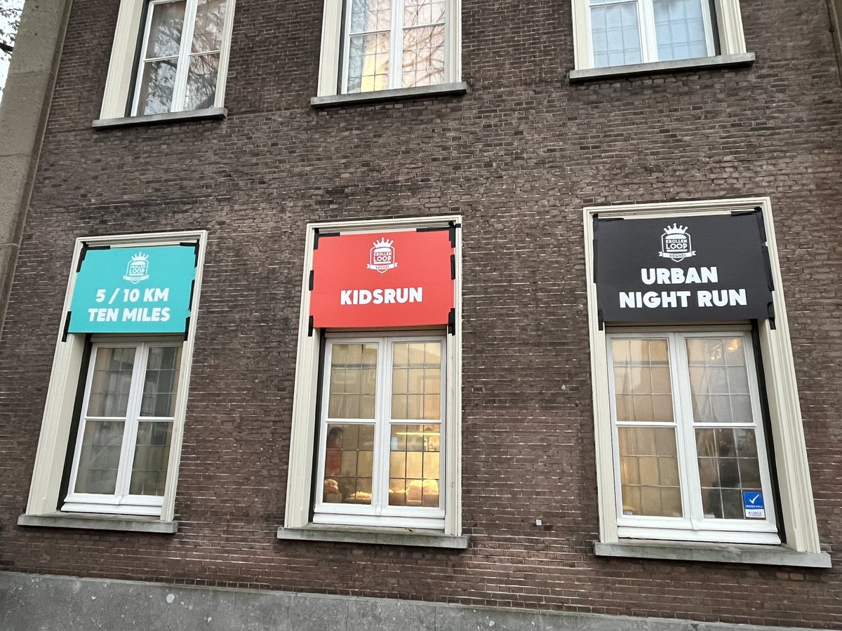 krollenloop's tweet image. Je kunt je startnummer voor zowel de Krollenloop als de Urban Night Run afhalen bij het raam van de Bibliotheek aan de Markt 1 in Veghel: zaterdag 2 november (10.00 - 16.00 uur). Op de dag van de Krollenloop, zondag 3 november, kan dat van 10.00 tot 14.45 uur.