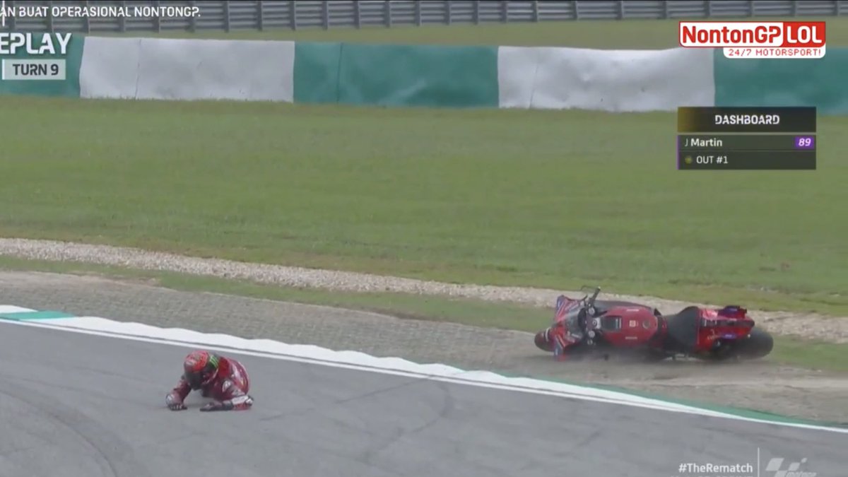 Si sta
Come a Sepang nella Sprint
A terra
Pecco Bagnaia 

#MotoGP #MalaysianGP #GPMalesia #Bagnaia #TheRematch