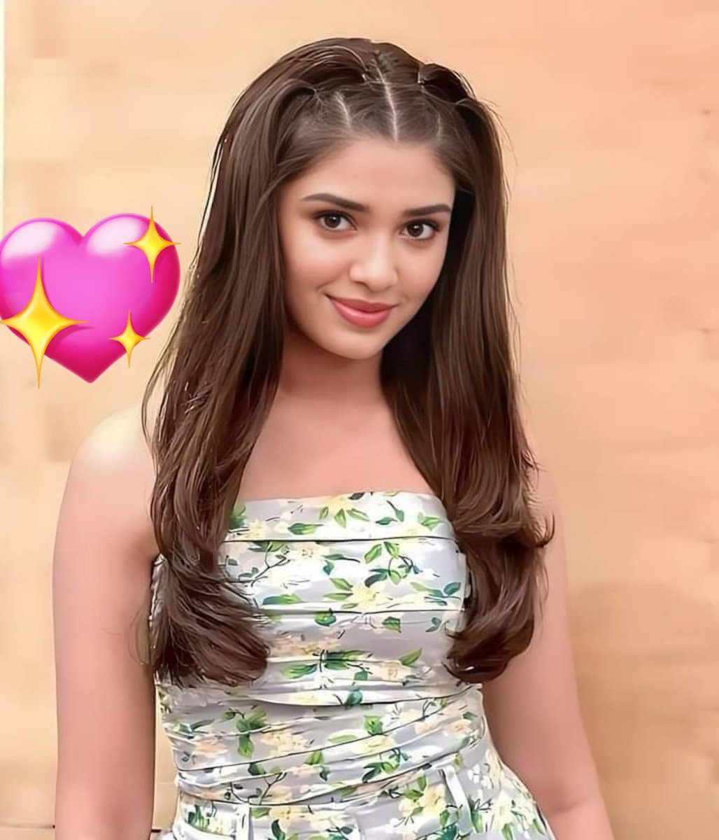 किसी के साथ बुरा करके,
अपने साथ अच्छाई की उम्मीद मत रखना,,,!!
                         Happy afternoon 🍃💞