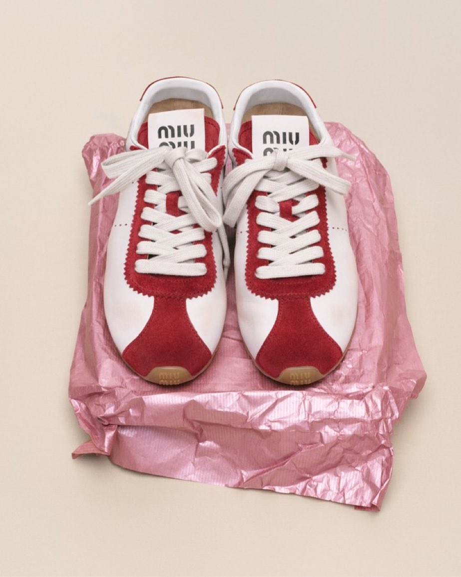 Italydeluxe's tweet photo. Fashion #luxury #lifestyle https://t.co/S22lcrCJqH