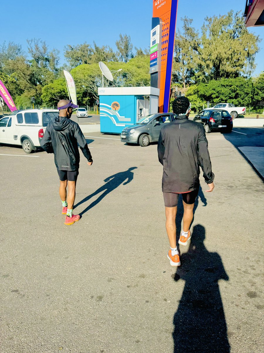 diesel_saah's tweet photo. We tried again #WeekendLongRun #puma #pumarunning @PUMARunning @PUMASouthAfrica #nitro ♥️🔥 https://t.co/SlNYYxRFng