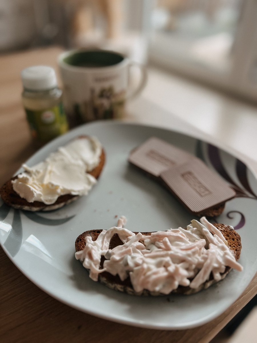 Also letzten Samstag gabs Sex zum Frühstück. Egal was ich poste, es kann nichts mithalten. 

(Vom Sex gabs natürlich keinen Post 🙄)